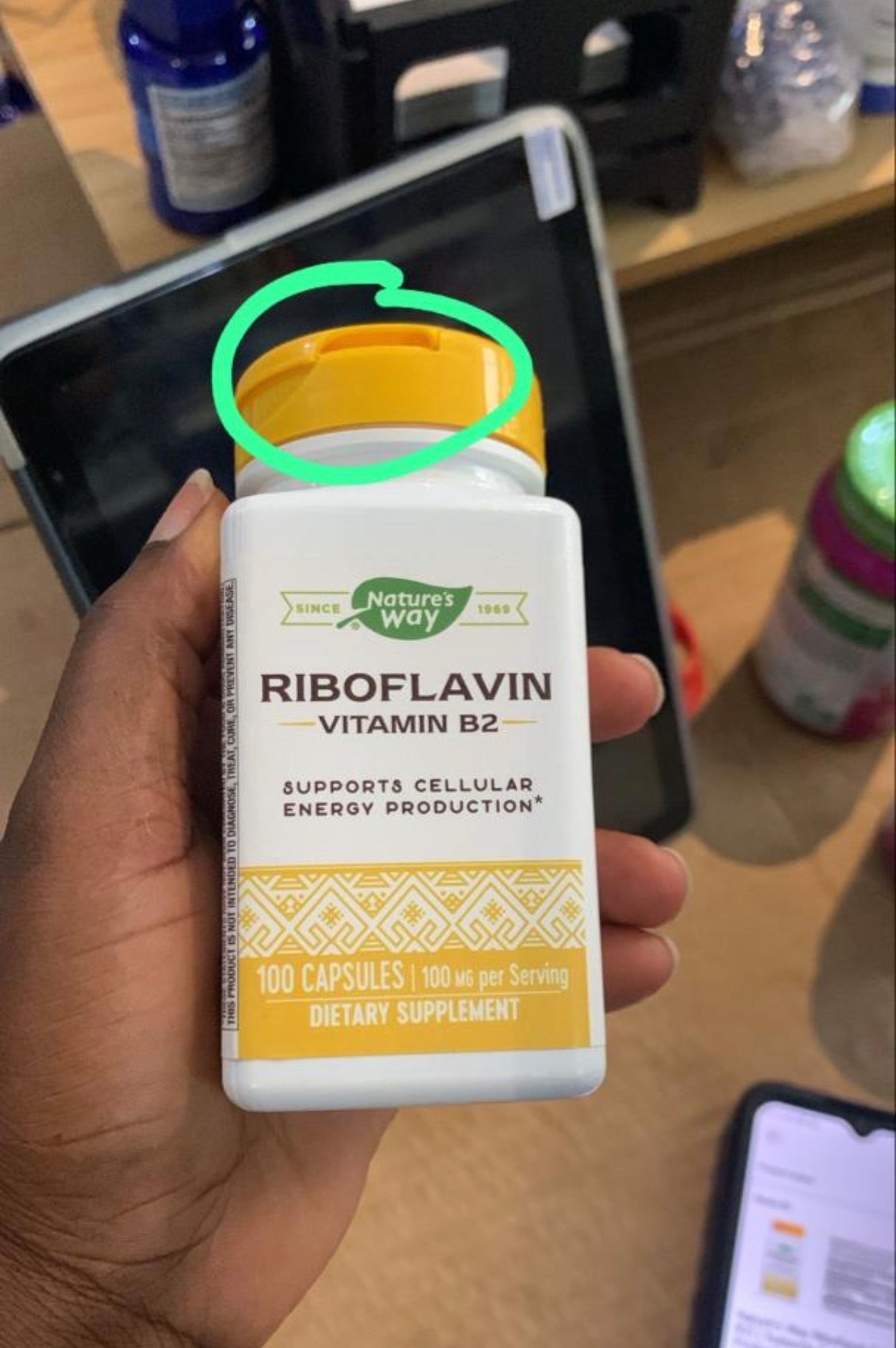 Nature's Way Riboflavin (Vitamin B2) | Supports Cellular Energy Production | 100 Capsules, Exp 02/2027❗️Broken Cover 👉🏽Check last picture
