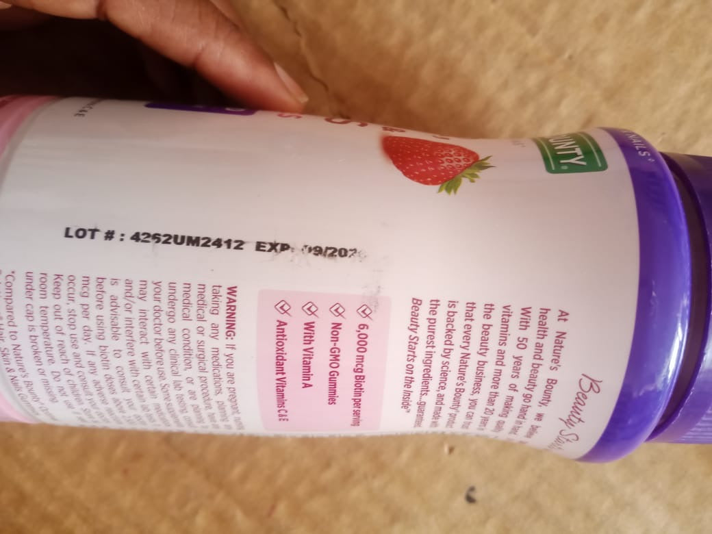 Nature’s Bounty Advanced Hair, Skin & Nails Gummies | 6000 mcg Biotin | 80 Gummies; Exp 09/2026❗️SMUDGED (see last pictures)