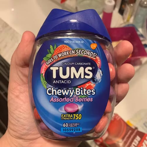 TUMS Chewy Bites Antacid | Extra Strength Calcium Carbonate 750mg | Heartburn & Acid Indigestion Relief | Assorted Berries Flavor ~ 32 Chewable Tablets; 11/2027