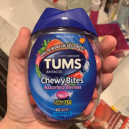 TUMS Chewy Bites Antacid | Extra Strength Calcium Carbonate 750mg | Heartburn & Acid Indigestion Relief | Assorted Berries Flavor ~ 32 Chewable Tablets; 11/2027