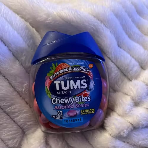 TUMS Chewy Bites Antacid | Extra Strength Calcium Carbonate 750mg | Heartburn & Acid Indigestion Relief | Assorted Berries Flavor ~ 32 Chewable Tablets; 11/2027
